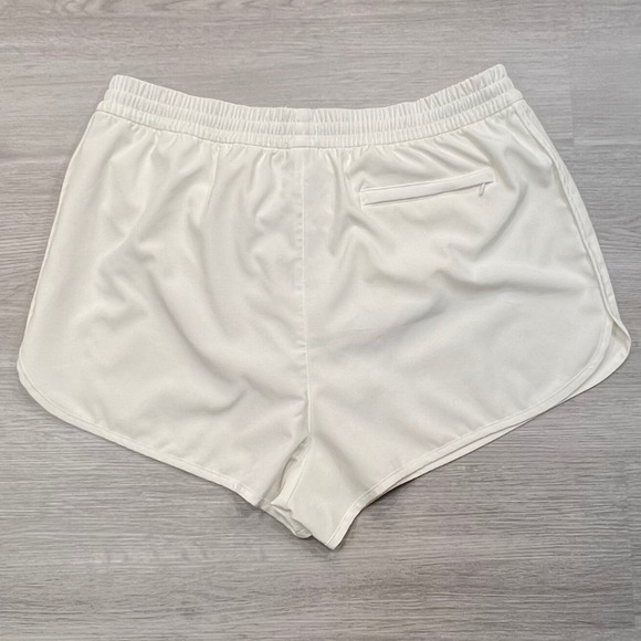 PINK Victoria's Secret Lounge Shorts Womens‎ Large White Athletic Gym - Picture 9 of 10